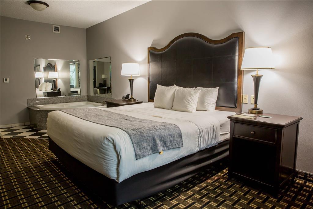 Evangeline Downs Hotel, Ascend Hotel Collection Опелусас Номер фото