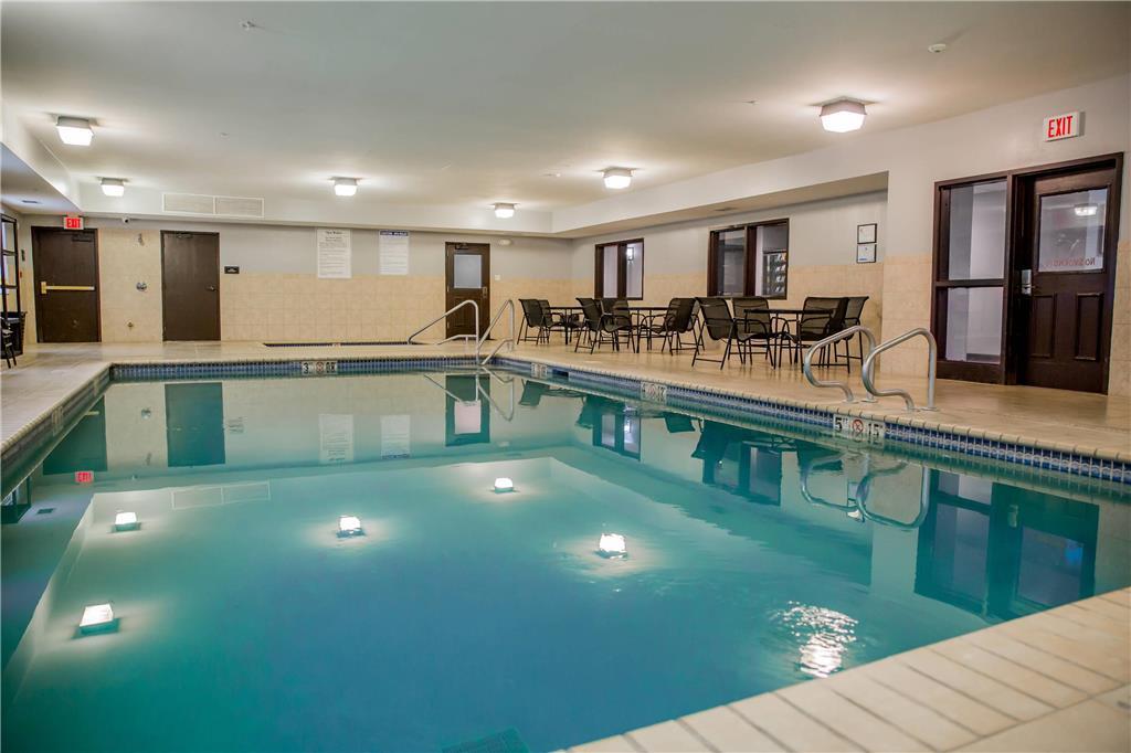 Evangeline Downs Hotel, Ascend Hotel Collection Опелусас Удобства фото
