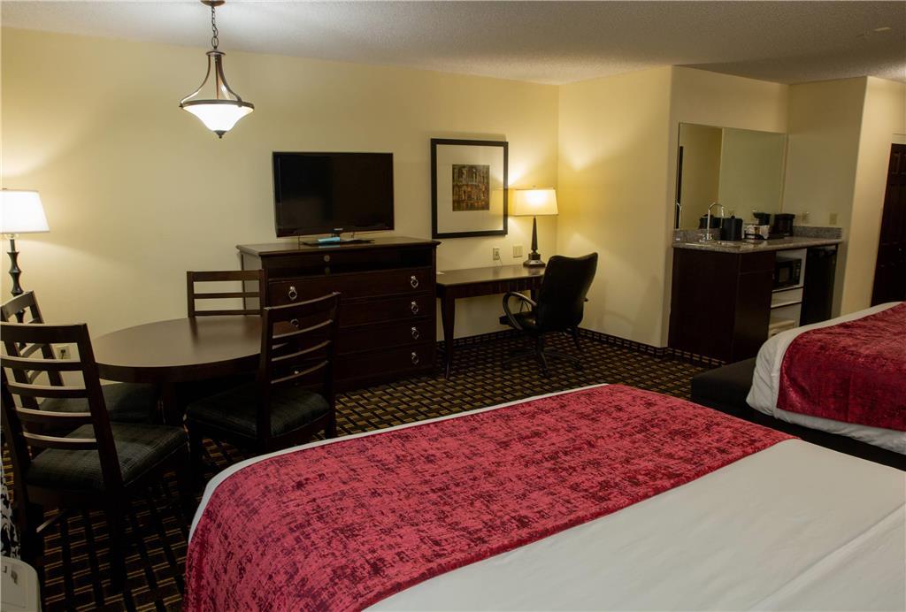 Evangeline Downs Hotel, Ascend Hotel Collection Опелусас Номер фото